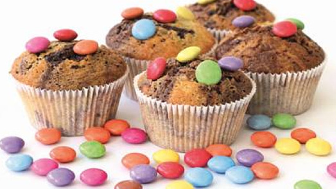 Heroimage_Marmor Muffins mit Smarties.png Viele viele bunte Muffins