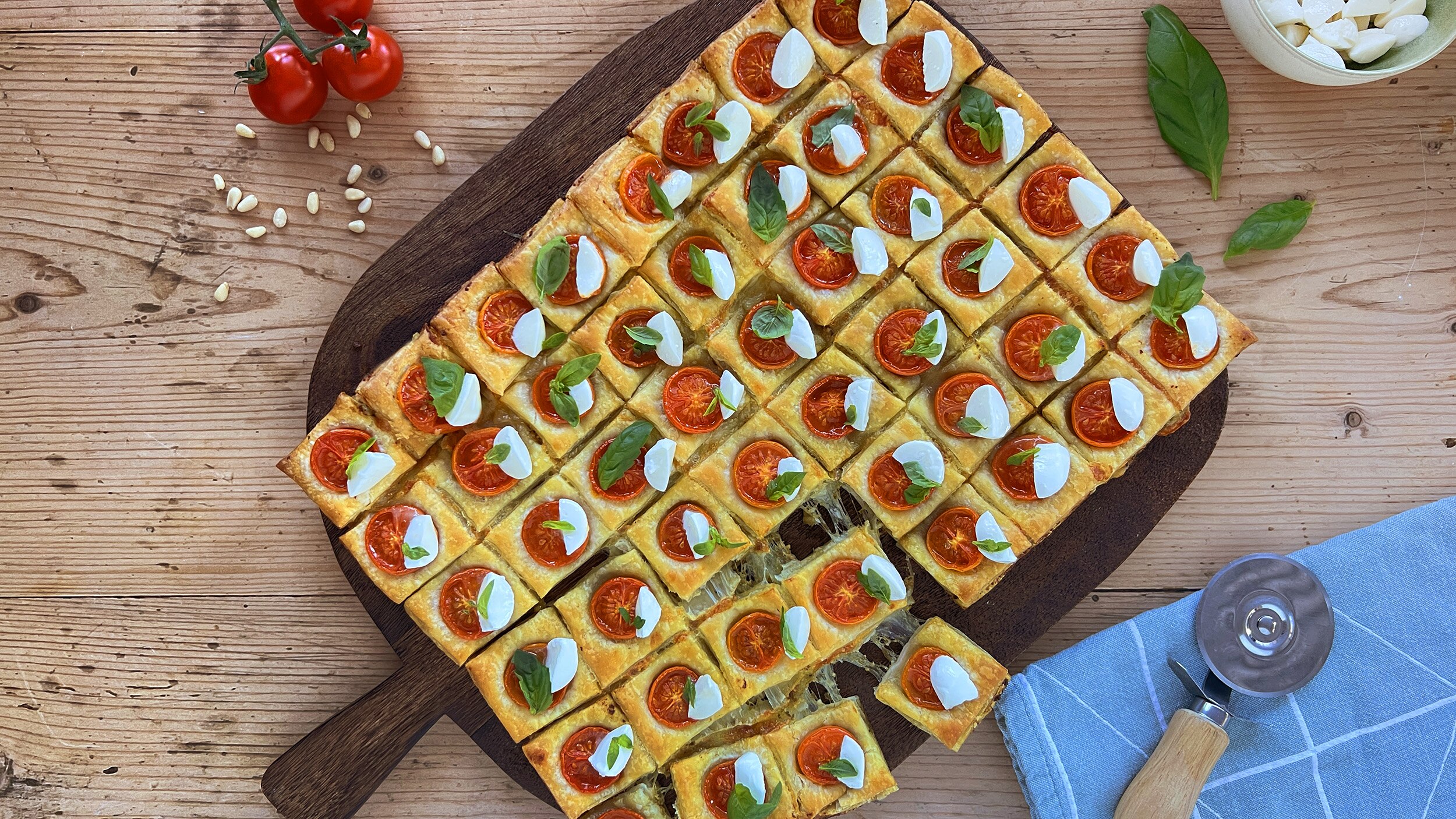 BUITONI_ZEUR_EN_ThisCallsForBuitoniH1_CapresePuffPastry_Image_16x9 BUITONI_ZEUR_EN_ThisCallsForBuitoniH1_CapresePuffPastry_Image_16x9