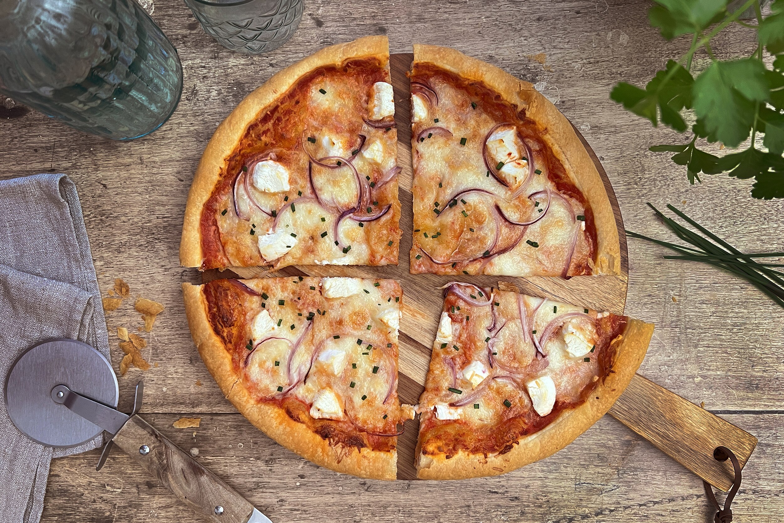 BUITONI_ZEUR_EN_ThisCallsForBuitoniH1_FourCheeseOnionPizza_Image_3x2 BUITONI_ZEUR_EN_ThisCallsForBuitoniH1_FourCheeseOnionPizza_Image_3x2