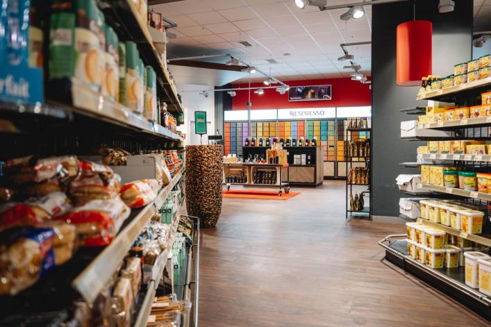 Les rayons du Nestlé Shop avec tous leurs produits.