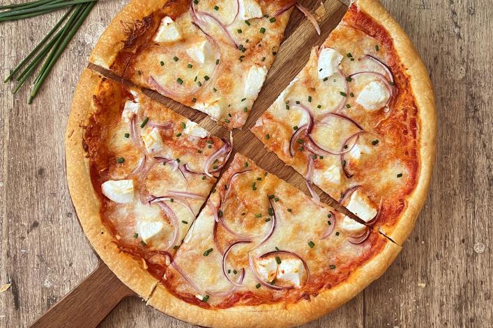 BUITONI_ZEUR_EN_ThisCallsForBuitoniH1_FourCheeseOnionPizza_Image_2x3