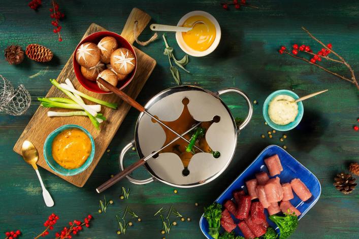 Fondue Chinoise: Meat & Greet Fondue Chinoise: Meat & Greet