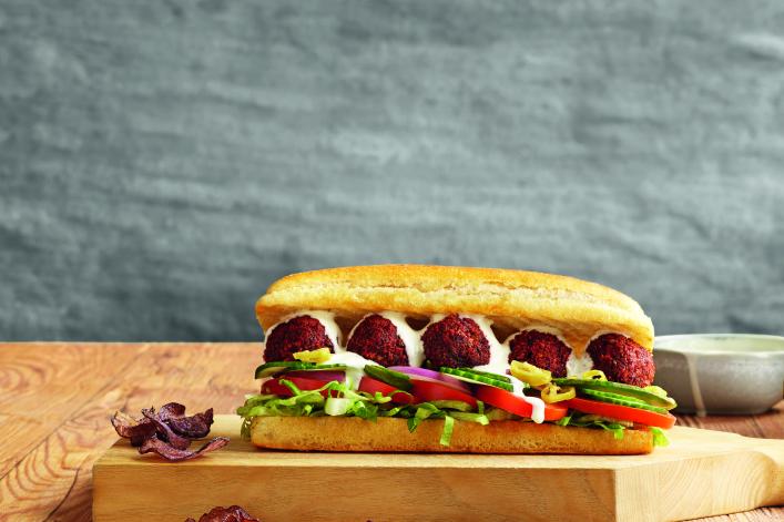 Rote Beete Falafel Sandwich Rote Beete Falafel Sandwich
