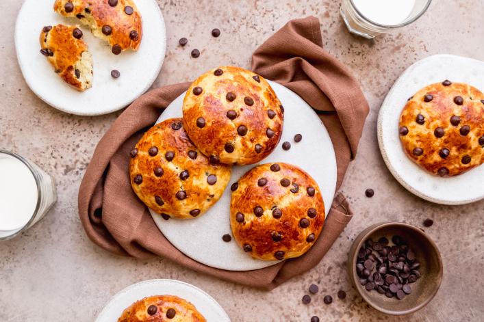 Brötchen mit Schokoladentropfen