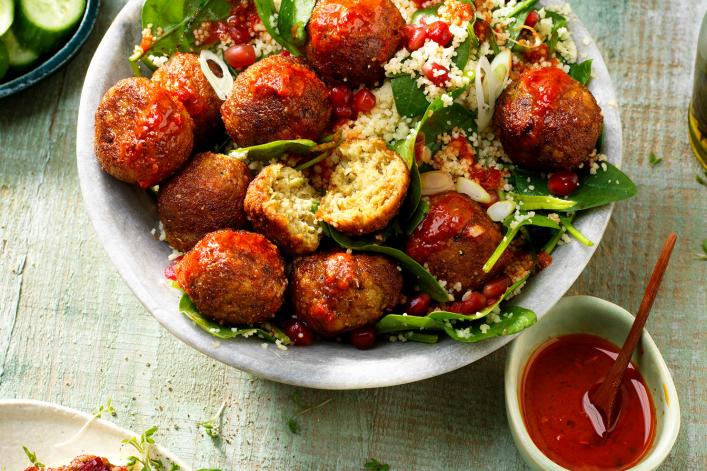 Quinoa Salad with Falafel