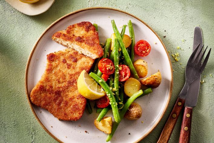 Vegan Schnitzel with Veggies and Baby Potatoes