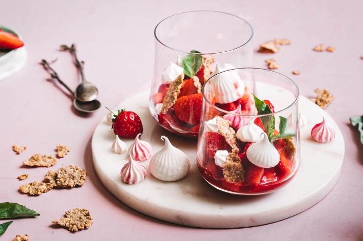 FITNESS® STRAWBERRY MERINGUE CEREAL DELIGHTS