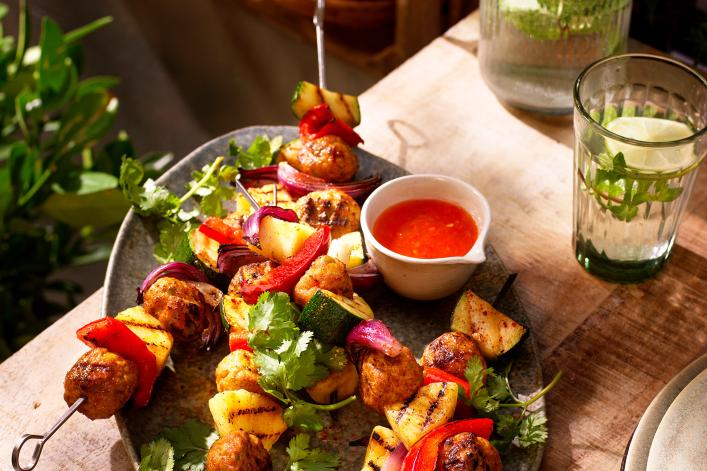 Brochettes de boulettes de légumes variés BBQ