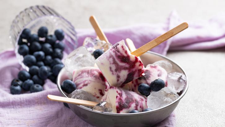 Heidelbeer-Eis mit Sti(e)l