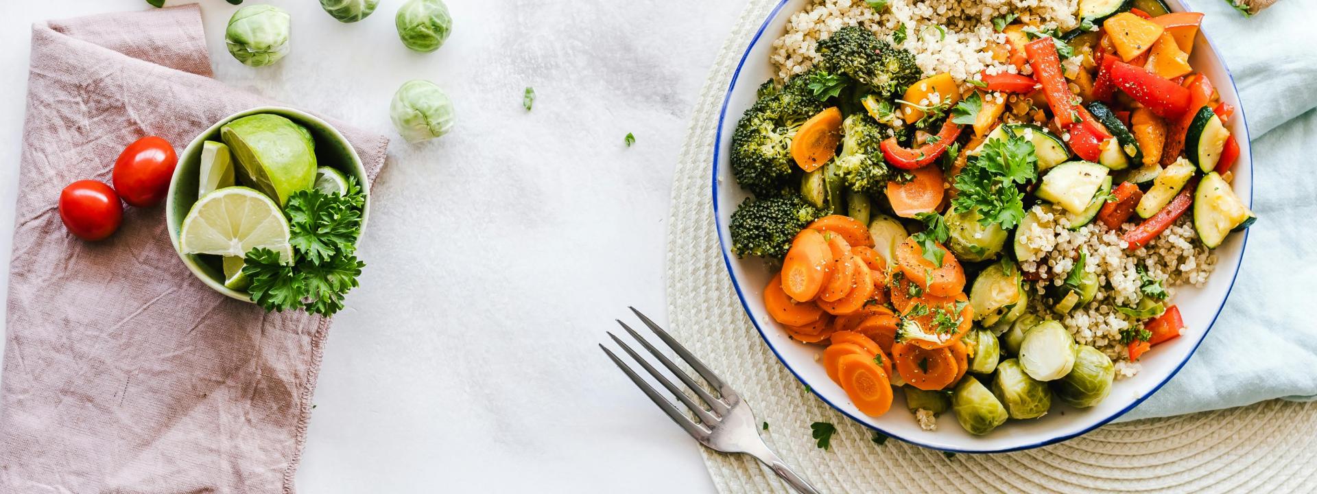 Buntes vegetarisches Gericht