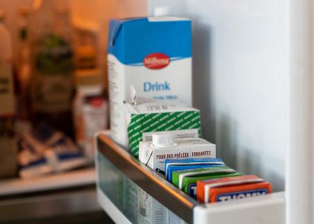 Getraenkekartons-im-kuehlschrank