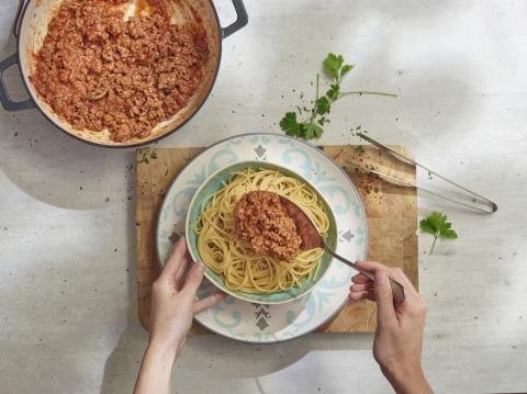 6.01.4 MEZEAST Harissa Bolognese Rezept Schritt 4
