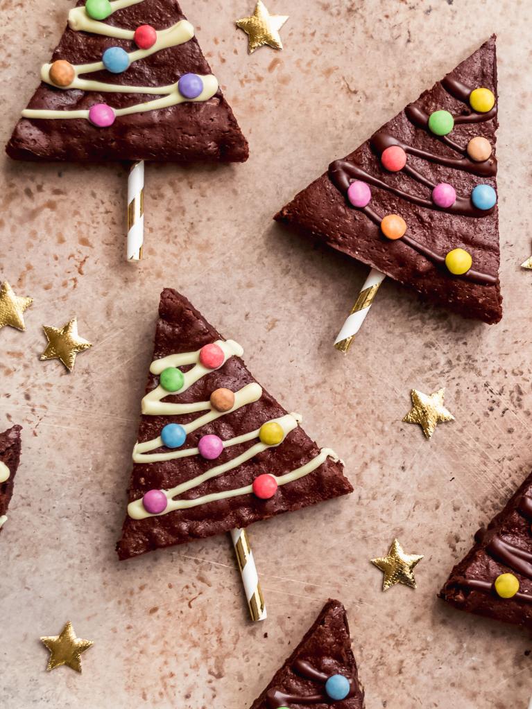 Weihnachtsbaum-Brownies