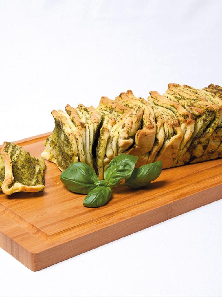 Pain plumé au pesto