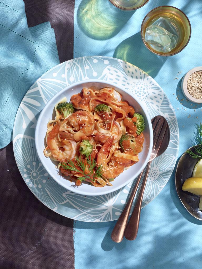 14. Rezept MEZEAST Rezept HARISSA TAGLIATELLE VON GARNELEN MIT BROCCOLI