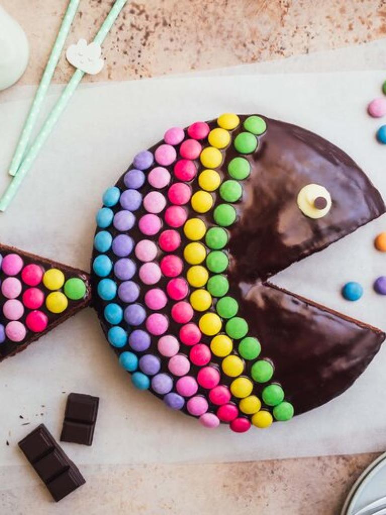 Gâteau poisson et décoration Smarties
