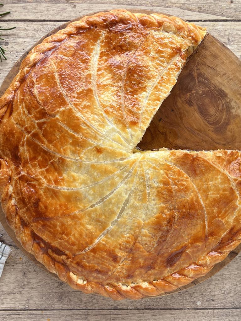 BUITONI_ZEUR_EN_ThisCallsForBuitoniH1_LeekAndCodSavoryPie_Image_16x9