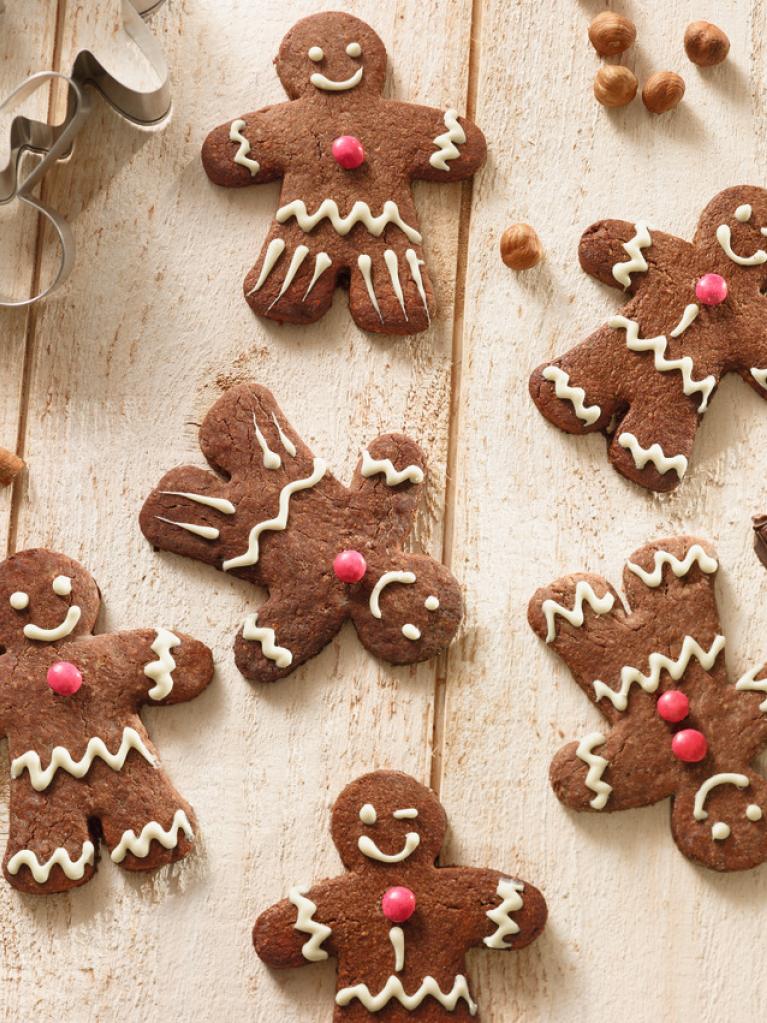 Bonshommes de Noël cannelle et chocolat noir