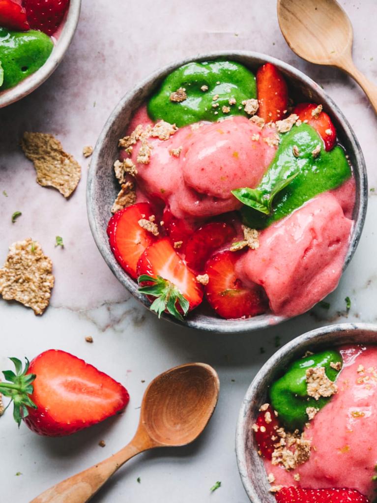 FITNESS BANANA STRAWBERRY SORBET