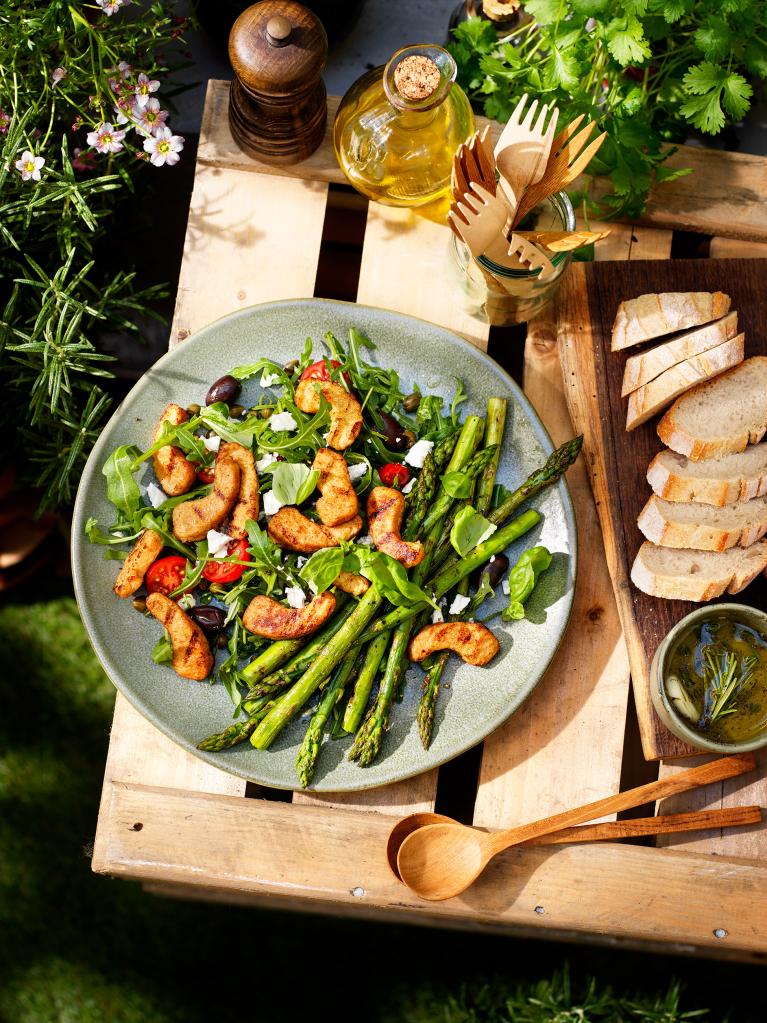 Salade de morceaux grillés au barbecue Garden Gourmet