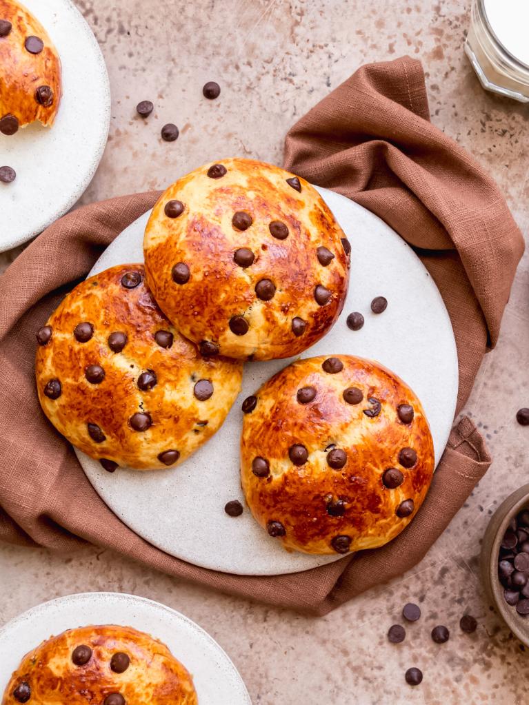 Brötchen mit Schokoladentropfen