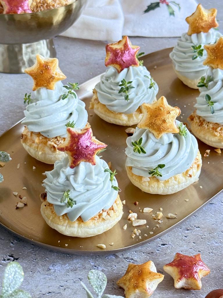 Arbres en pâte feuilletée et fromage bleu 9-16