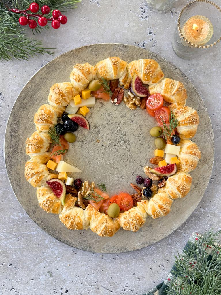 Couronne de croissants de Noël 4-5