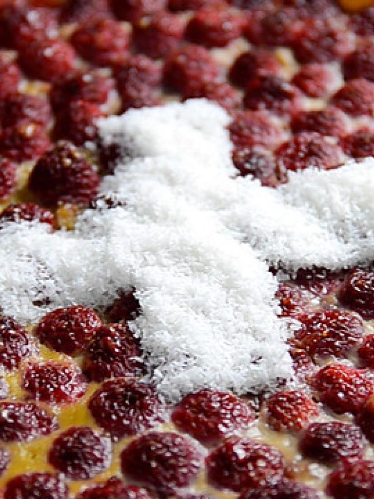 August Himbeer-Kokoswähe