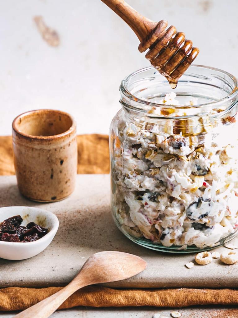 Cheerios® Apple-Cinnamon Overnight Cereal and porridge