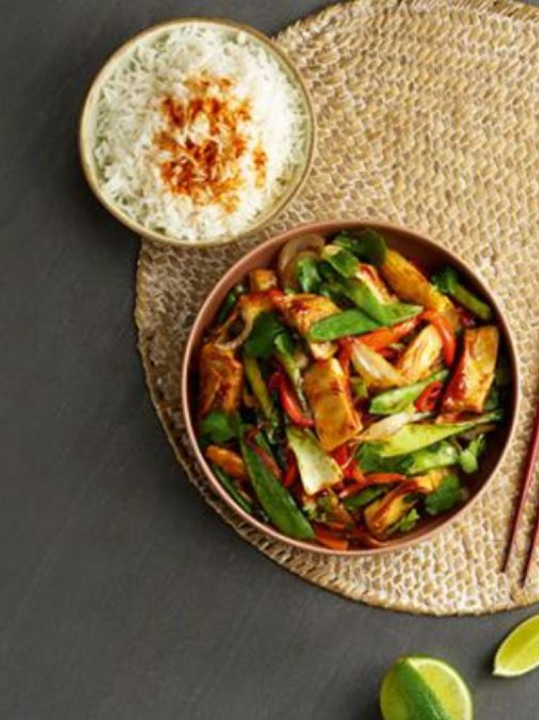 Brutzelnde Wokpfanne